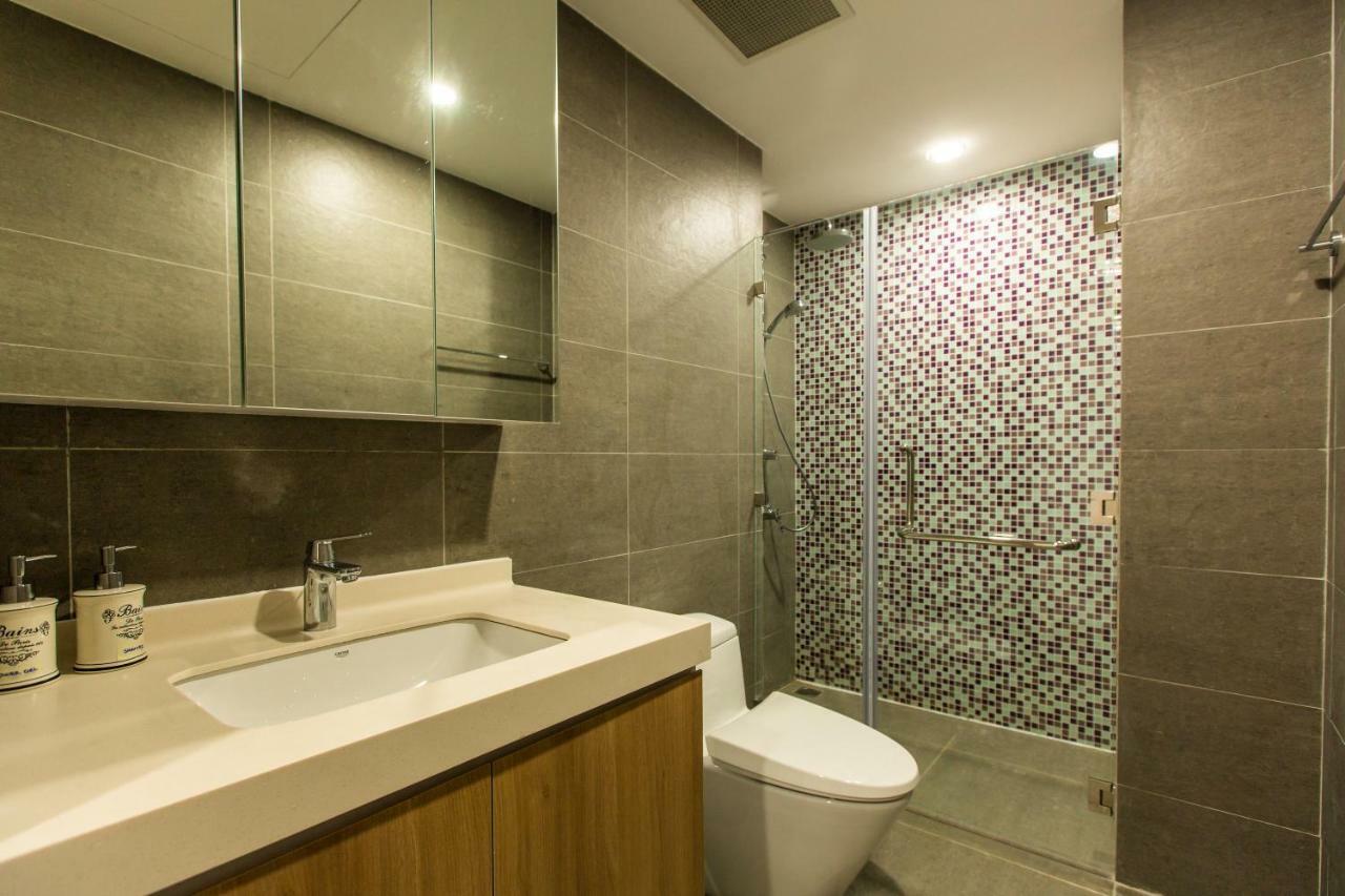 Republic Apartments Saigon Airport Thành Pho Ho Chí Minh Esterno foto